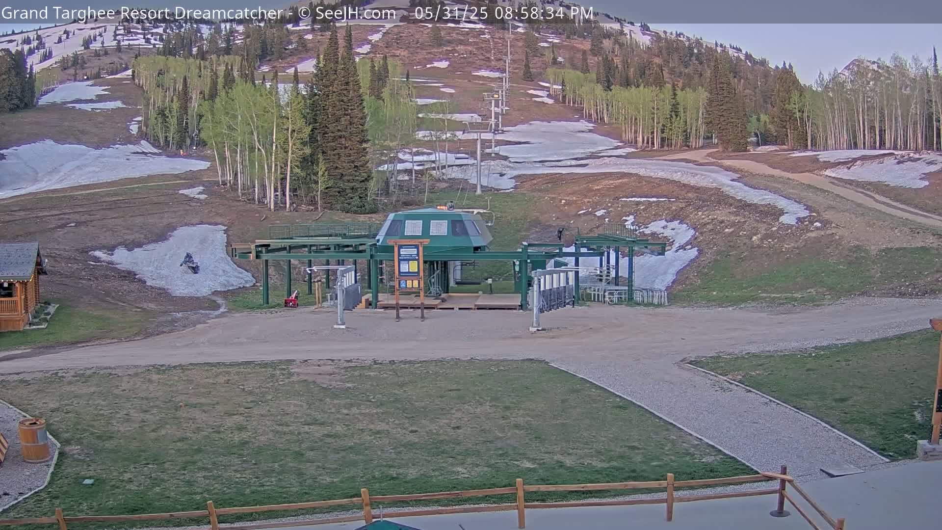 Grand Targhee Resort Ski Lifts & Slopes Live Cam - Alta, Teton, Wyoming, USA