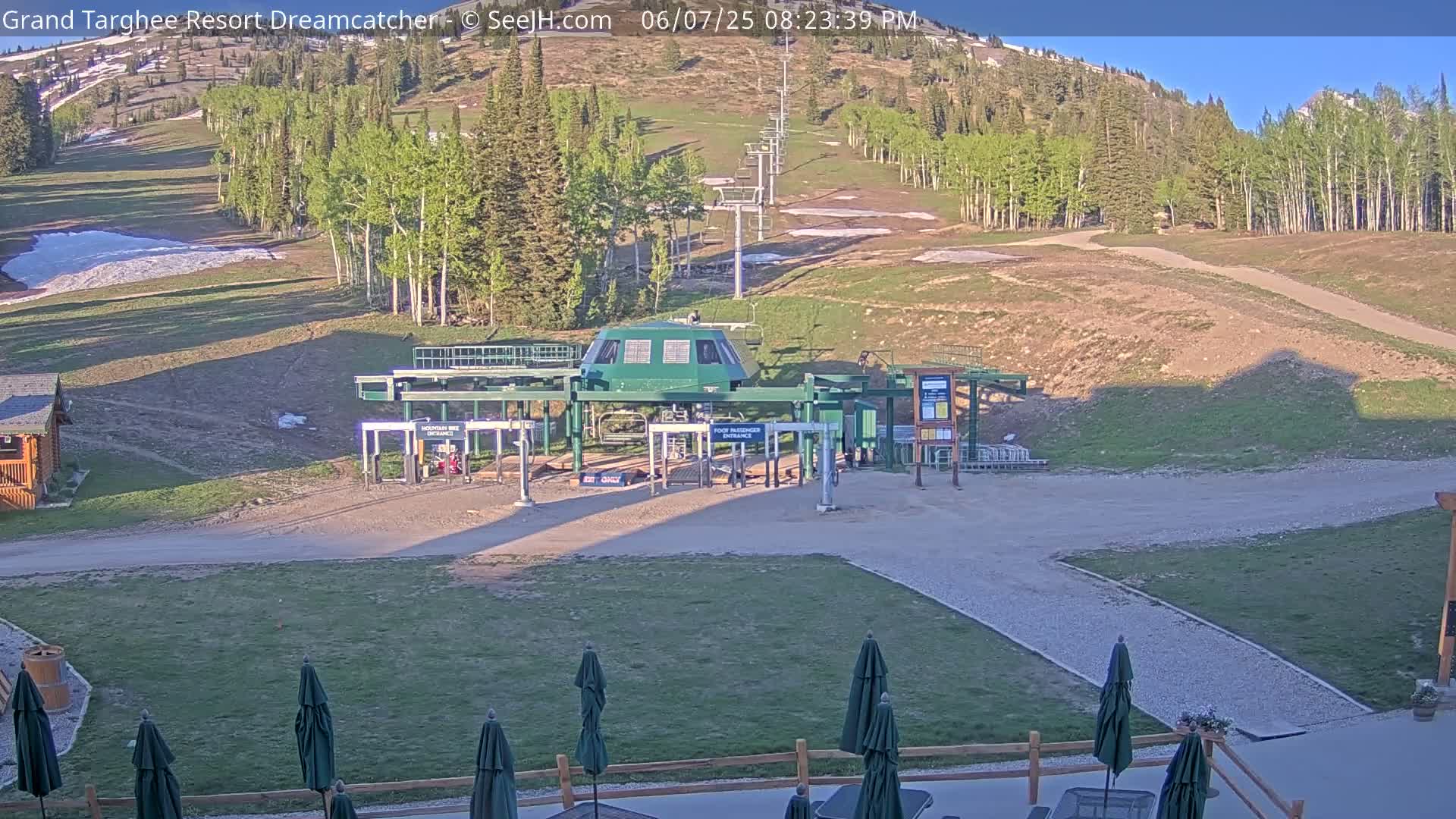 Grand Targhee Resort Ski Lifts & Slopes Live Cam - Alta, Teton, Wyoming, USA