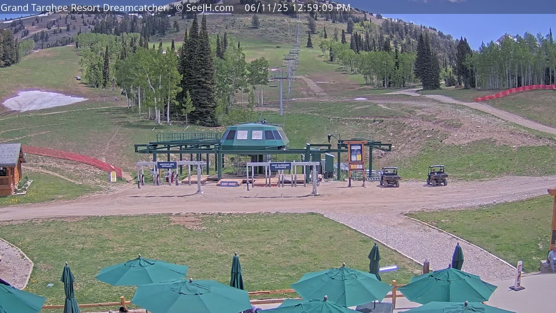Grand Targhee Resort Ski Lifts & Slopes Live Cam - Alta, Teton, Wyoming, USA