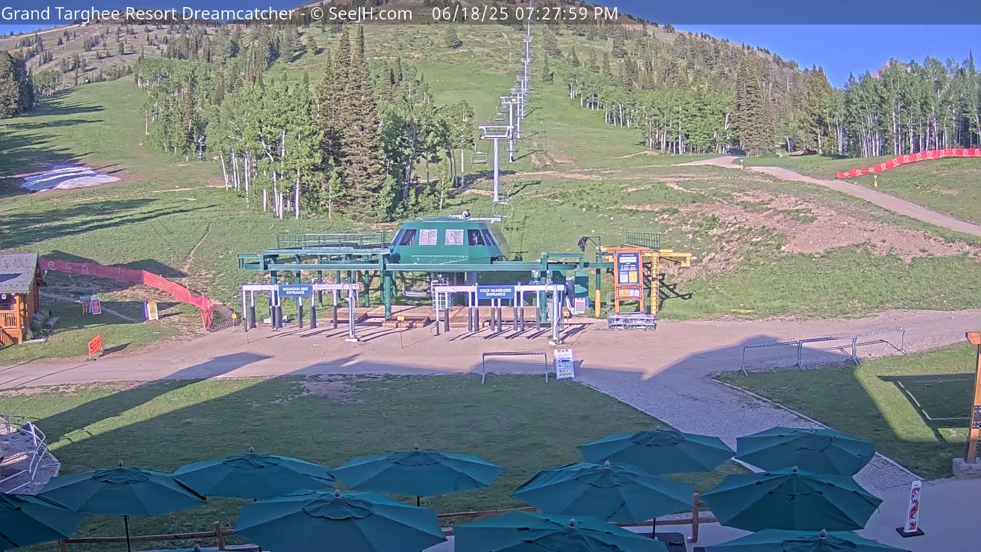 Grand Targhee Resort Ski Lifts & Slopes Live Cam - Alta, Teton, Wyoming, USA