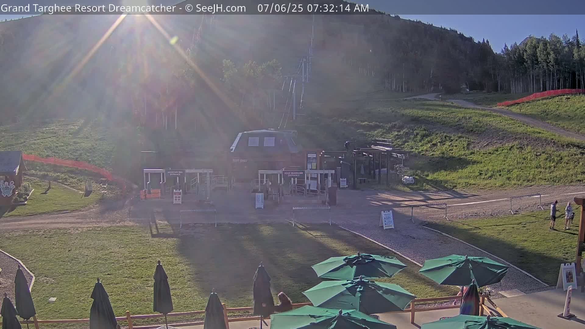 Grand Targhee Resort Ski Lifts & Slopes Live Cam - Alta, Teton, Wyoming, USA