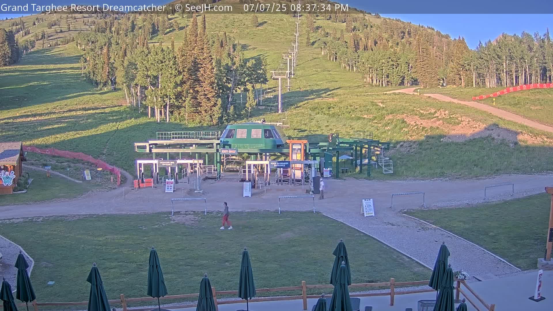 Grand Targhee Resort Ski Lifts & Slopes Live Cam - Alta, Teton, Wyoming, USA