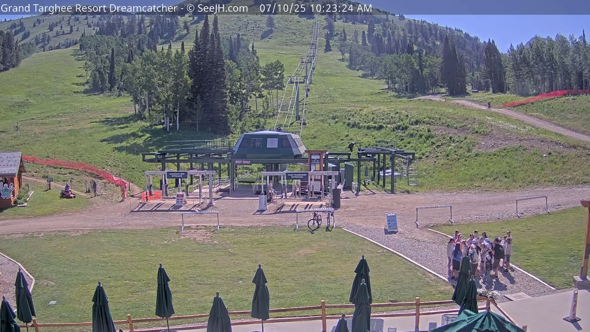 Grand Targhee Resort Ski Lifts & Slopes Live Cam - Alta, Teton, Wyoming, USA