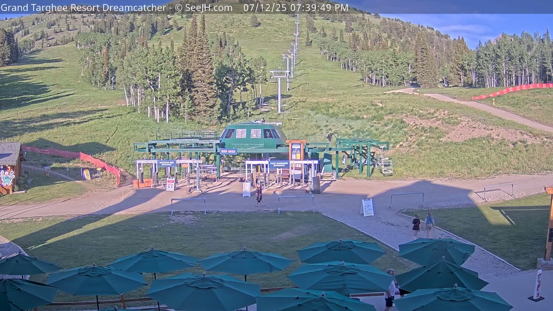 Grand Targhee Resort Ski Lifts & Slopes Live Cam - Alta, Teton, Wyoming, USA