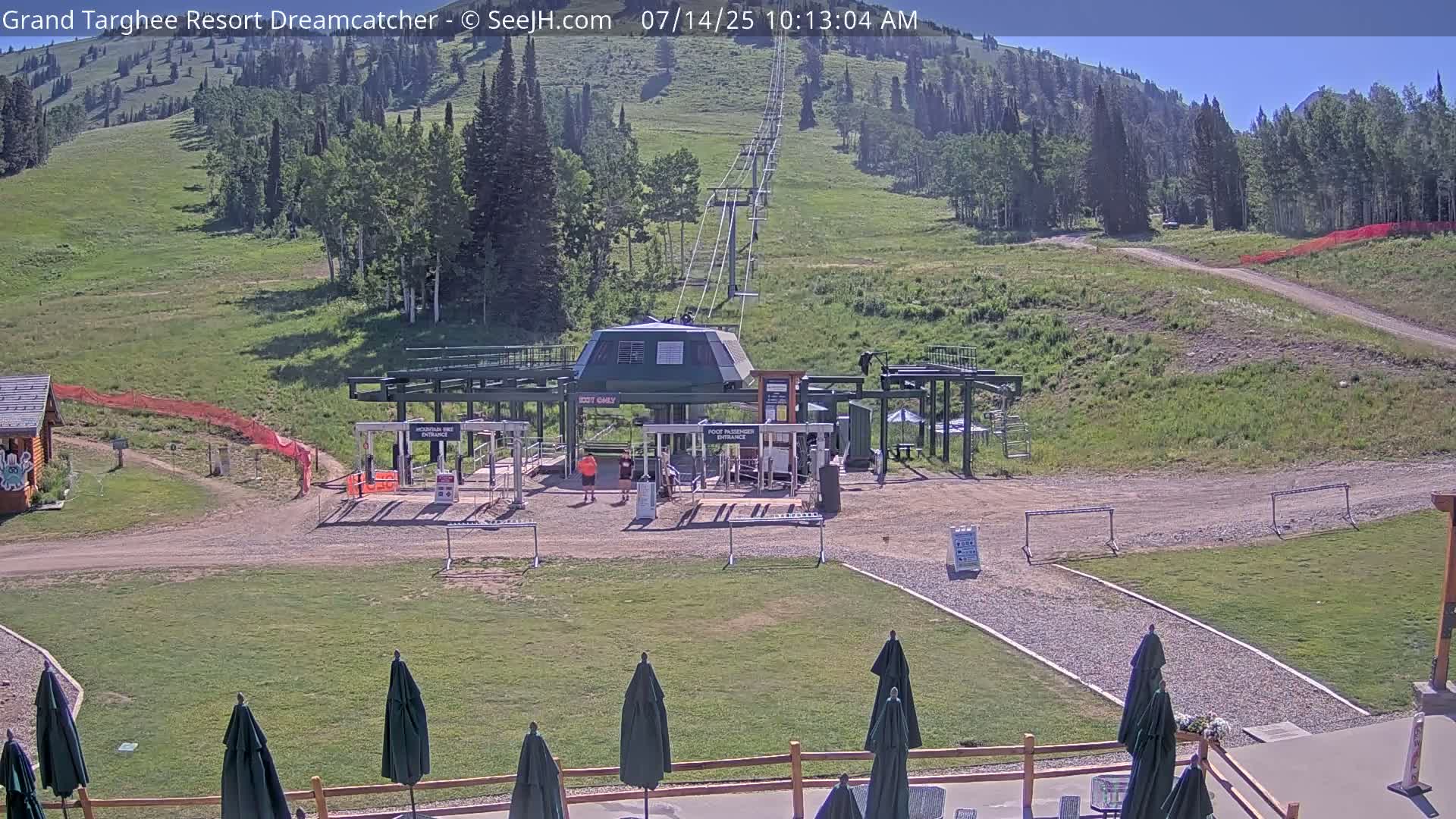 Grand Targhee Resort Ski Lifts & Slopes Live Cam - Alta, Teton, Wyoming, USA