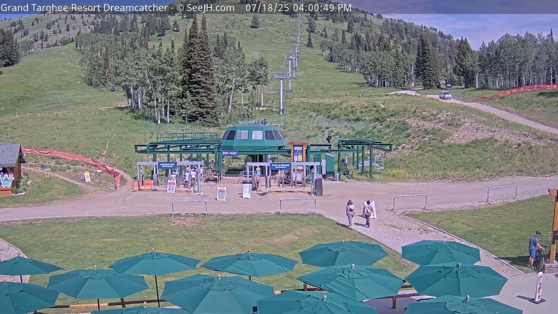 Grand Targhee Resort Ski Lifts & Slopes Live Cam - Alta, Teton, Wyoming, USA