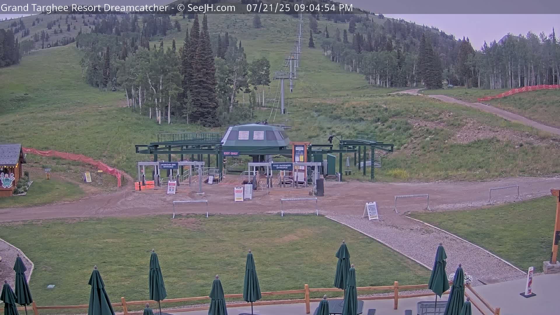 Grand Targhee Resort Ski Lifts & Slopes Live Cam - Alta, Teton, Wyoming, USA