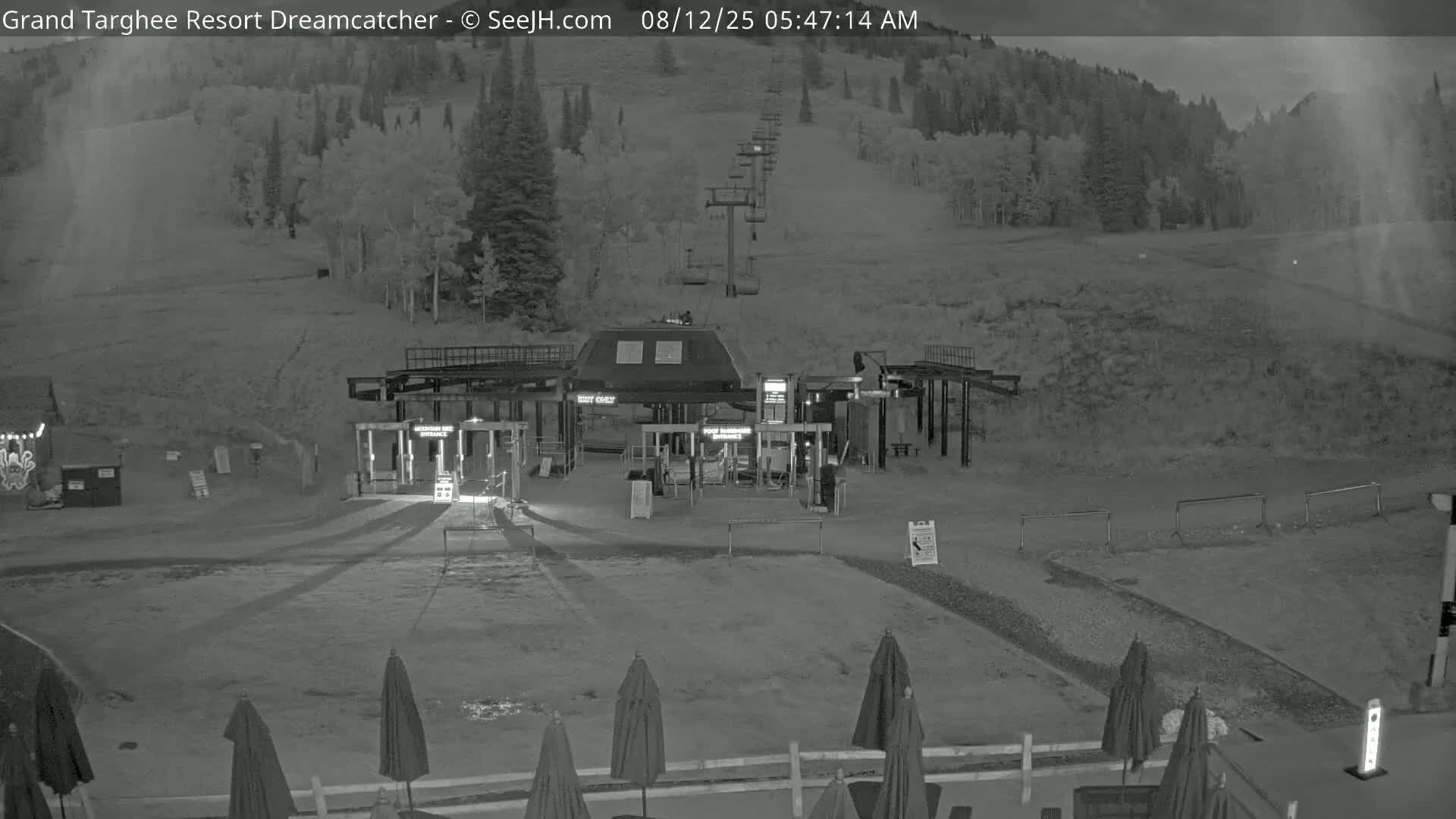 Grand Targhee Resort Ski Lifts & Slopes Live Cam - Alta, Teton, Wyoming, USA
