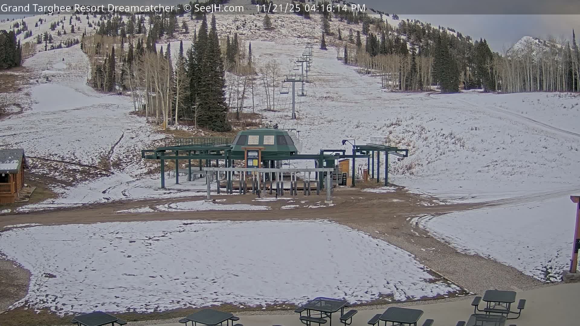 Grand Targhee Resort Ski Lifts & Slopes Live Cam - Alta, Teton, Wyoming, USA