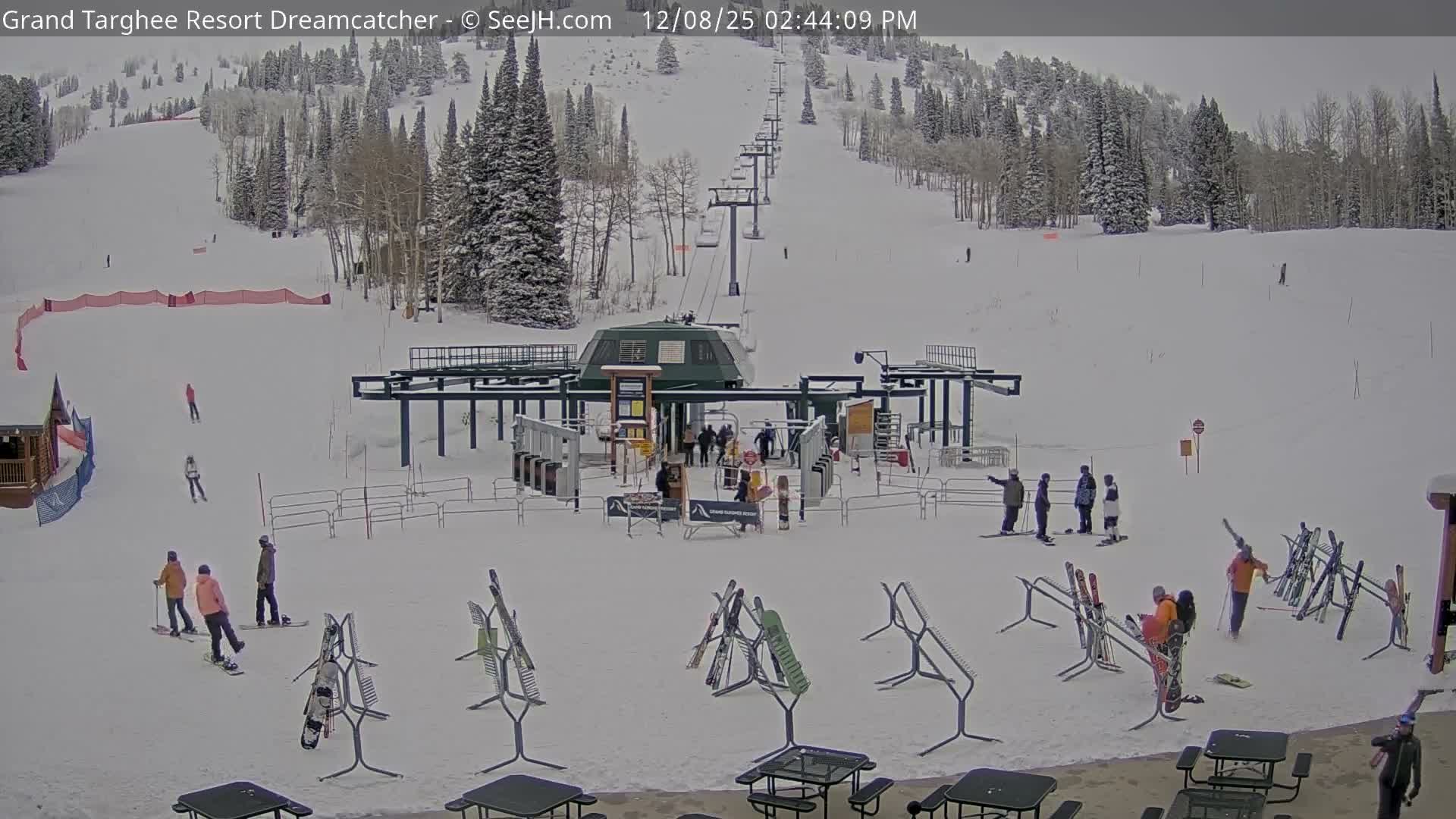 Grand Targhee Resort Ski Lifts & Slopes Live Cam - Alta, Teton, Wyoming, USA