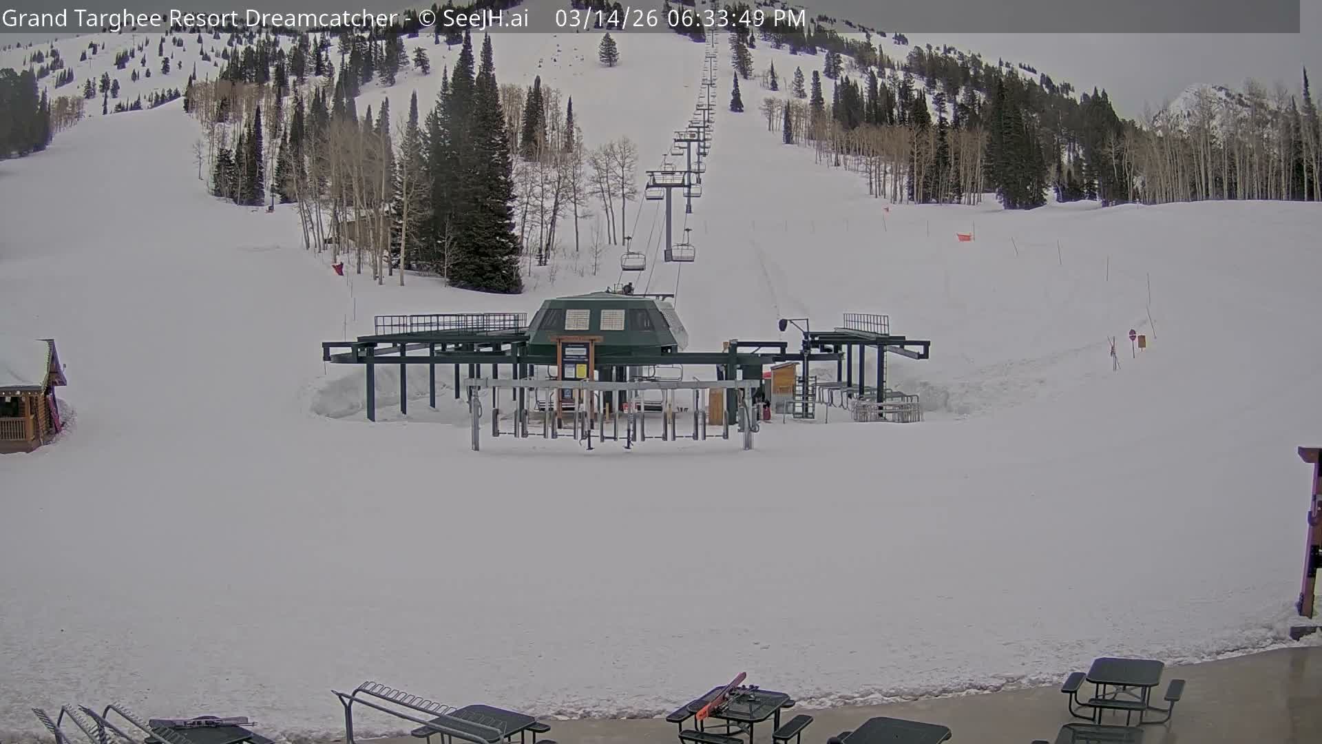Grand Targhee Resort Ski Lifts & Slopes Live Cam - Alta, Teton, Wyoming, USA