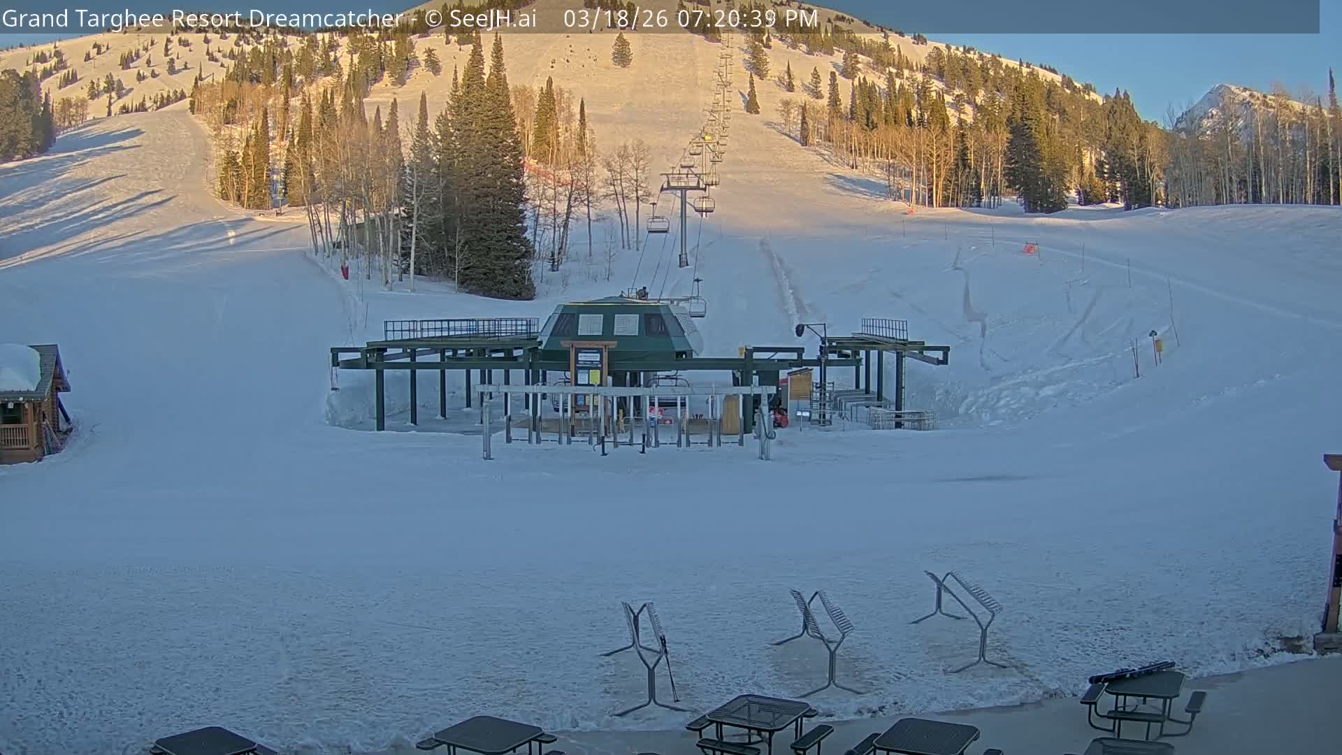 Grand Targhee Resort Ski Lifts & Slopes Live Cam - Alta, Teton, Wyoming, USA