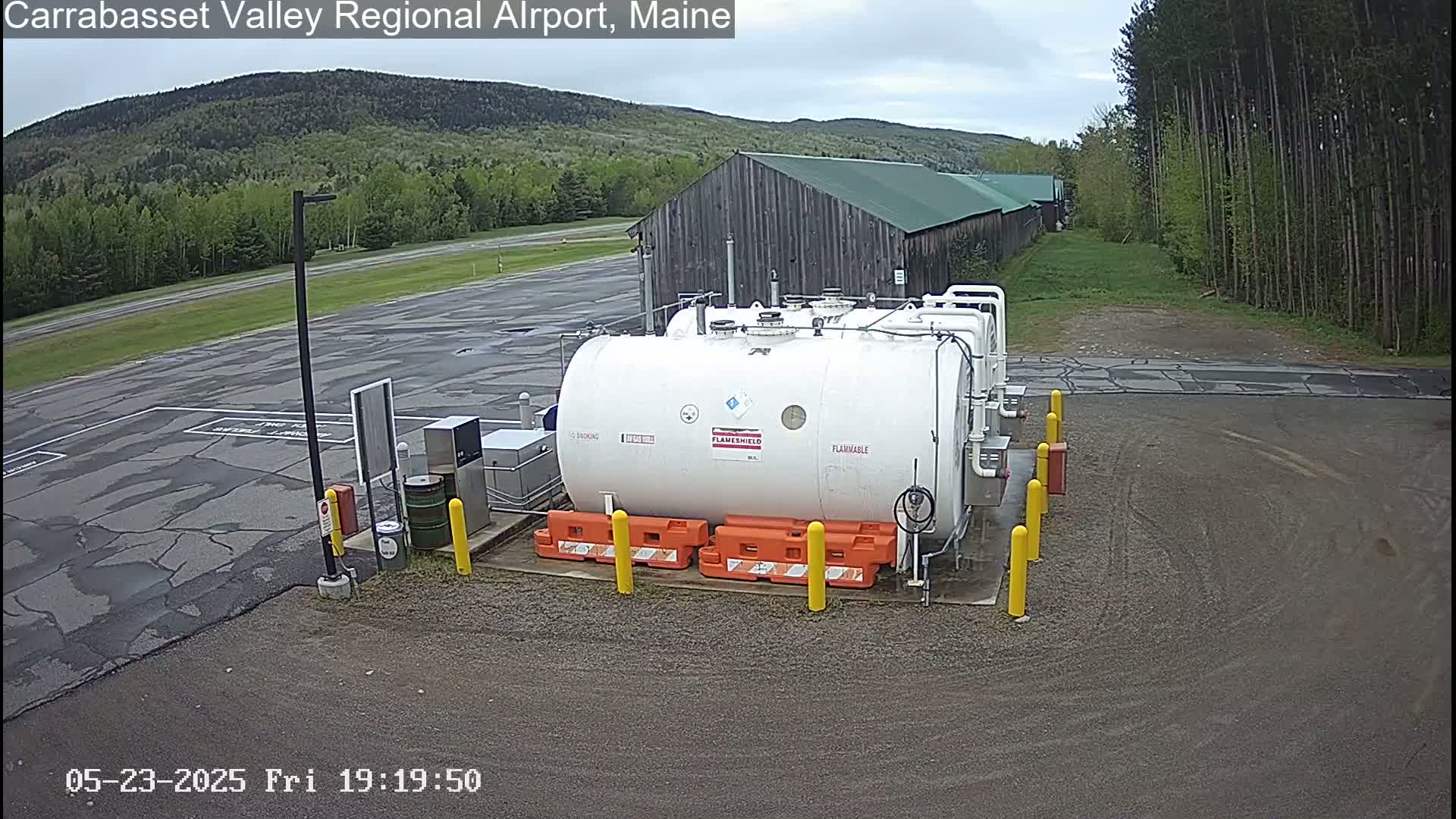 Kingsfield, Carrabassett Valley, Sugarloaf Regional Airport Live Cam - Kingsfield, Franklin, Maine, USA
