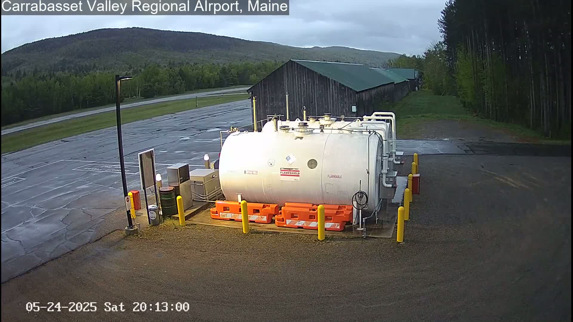 Kingsfield, Carrabassett Valley, Sugarloaf Regional Airport Live Cam - Kingsfield, Franklin, Maine, USA
