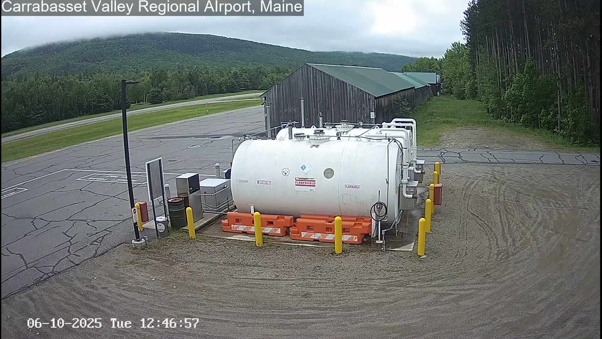 Kingsfield, Carrabassett Valley, Sugarloaf Regional Airport Live Cam - Kingsfield, Franklin, Maine, USA