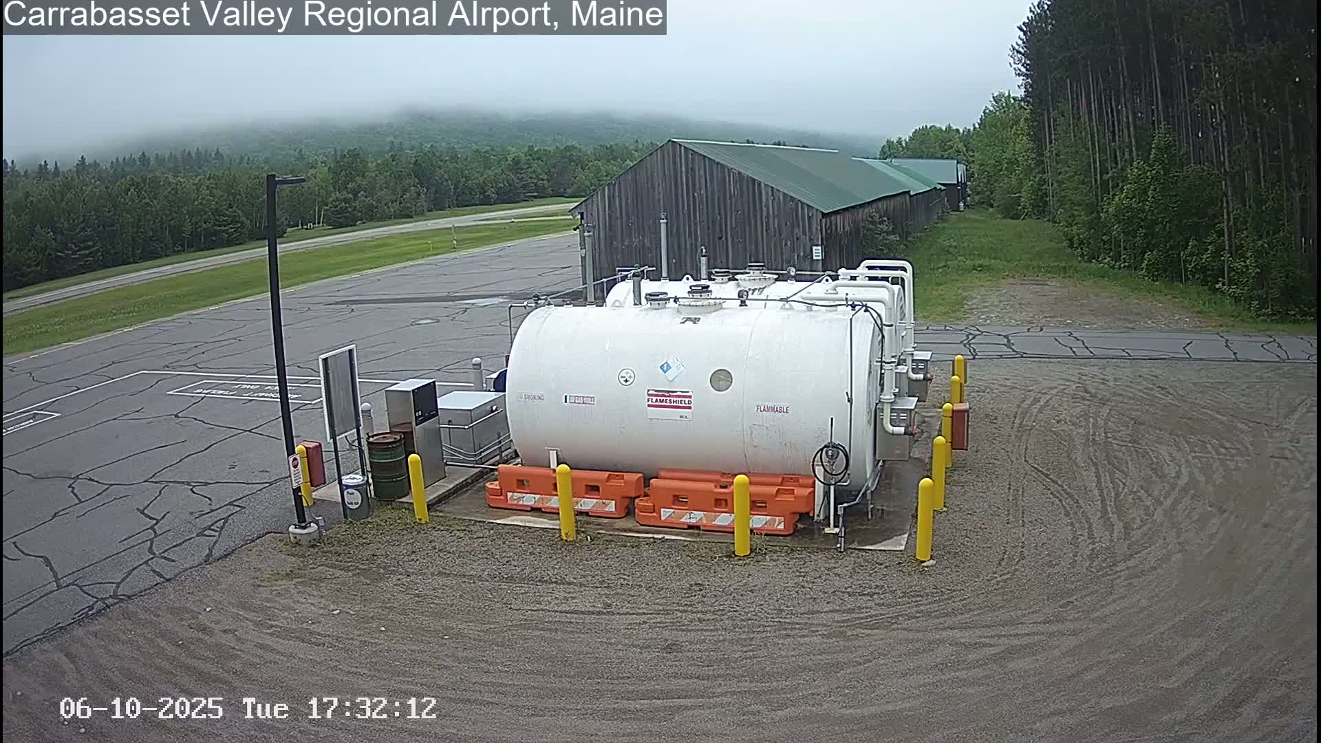 Kingsfield, Carrabassett Valley, Sugarloaf Regional Airport Live Cam - Kingsfield, Franklin, Maine, USA