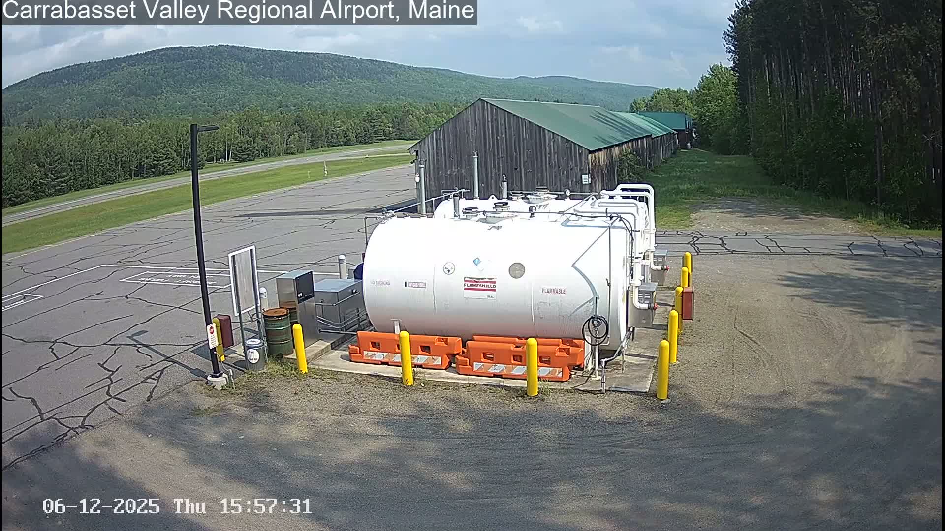 Kingsfield, Carrabassett Valley, Sugarloaf Regional Airport Live Cam - Kingsfield, Franklin, Maine, USA