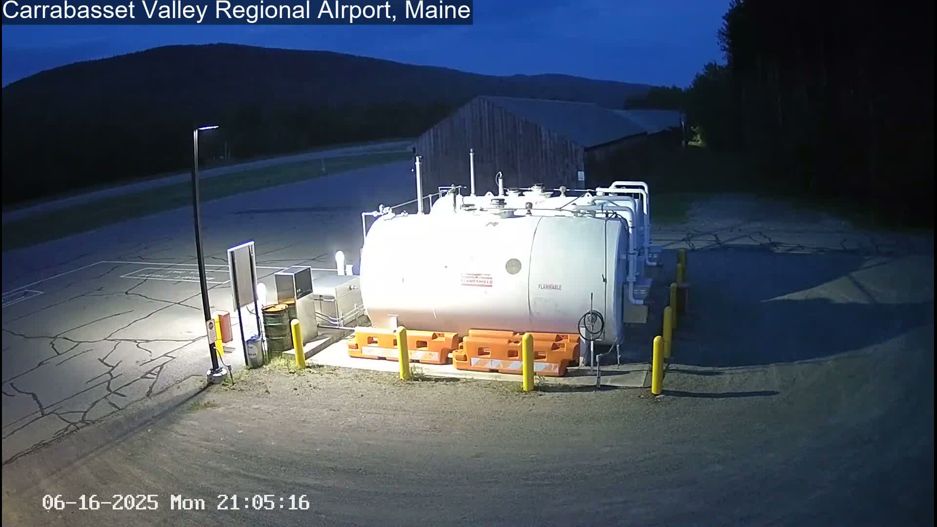 Kingsfield, Carrabassett Valley, Sugarloaf Regional Airport Live Cam - Kingsfield, Franklin, Maine, USA