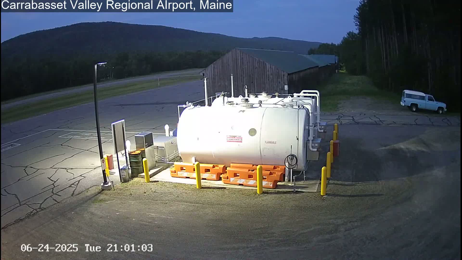 Kingsfield, Carrabassett Valley, Sugarloaf Regional Airport Live Cam - Kingsfield, Franklin, Maine, USA