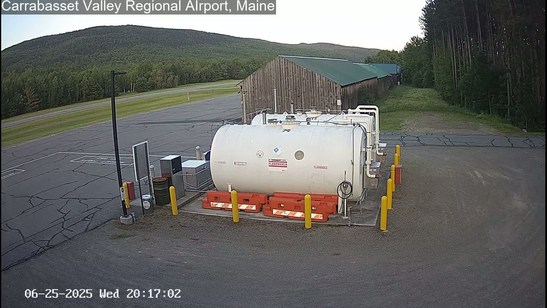 Kingsfield, Carrabassett Valley, Sugarloaf Regional Airport Live Cam - Kingsfield, Franklin, Maine, USA