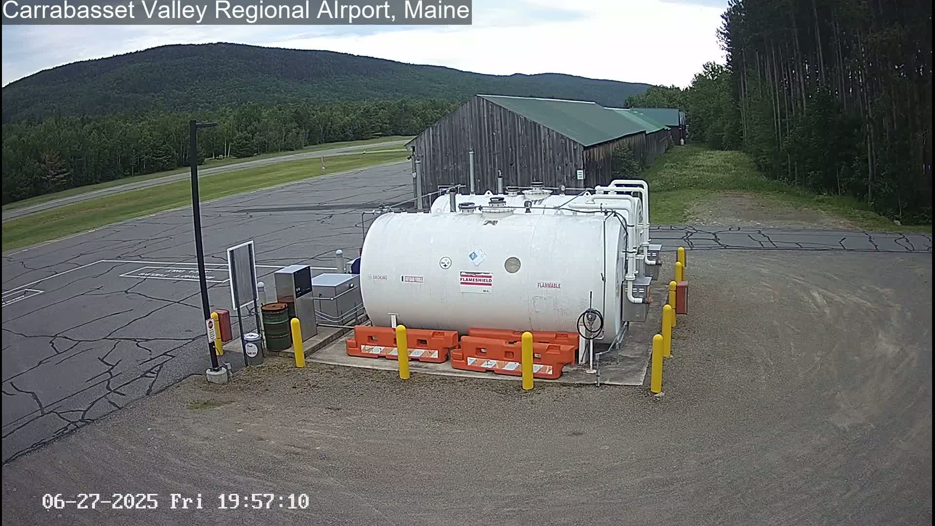 Kingsfield, Carrabassett Valley, Sugarloaf Regional Airport Live Cam - Kingsfield, Franklin, Maine, USA