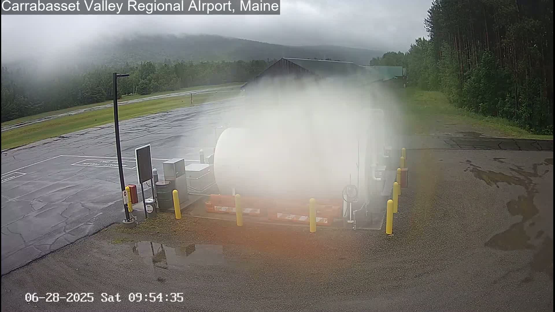 Kingsfield, Carrabassett Valley, Sugarloaf Regional Airport Live Cam - Kingsfield, Franklin, Maine, USA