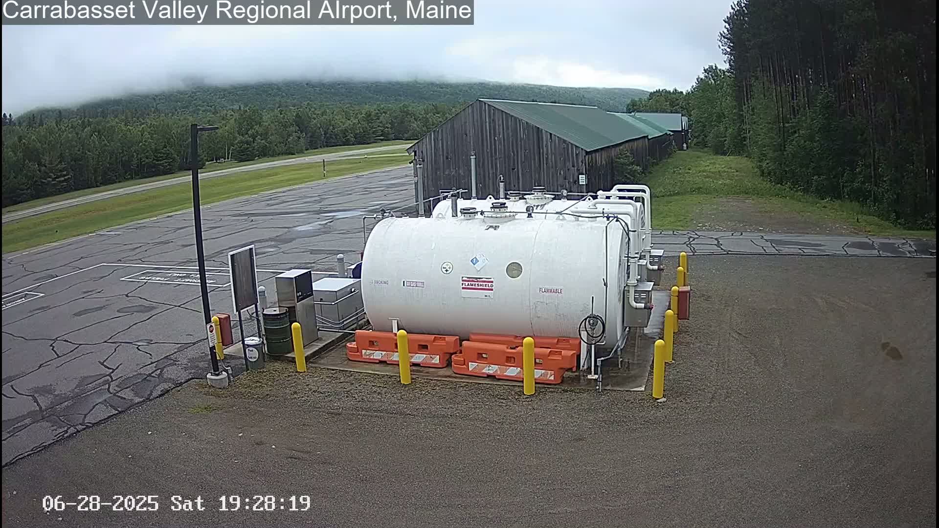 Kingsfield, Carrabassett Valley, Sugarloaf Regional Airport Live Cam - Kingsfield, Franklin, Maine, USA