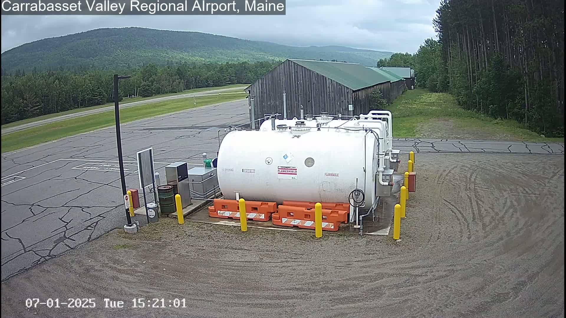 Kingsfield, Carrabassett Valley, Sugarloaf Regional Airport Live Cam - Kingsfield, Franklin, Maine, USA