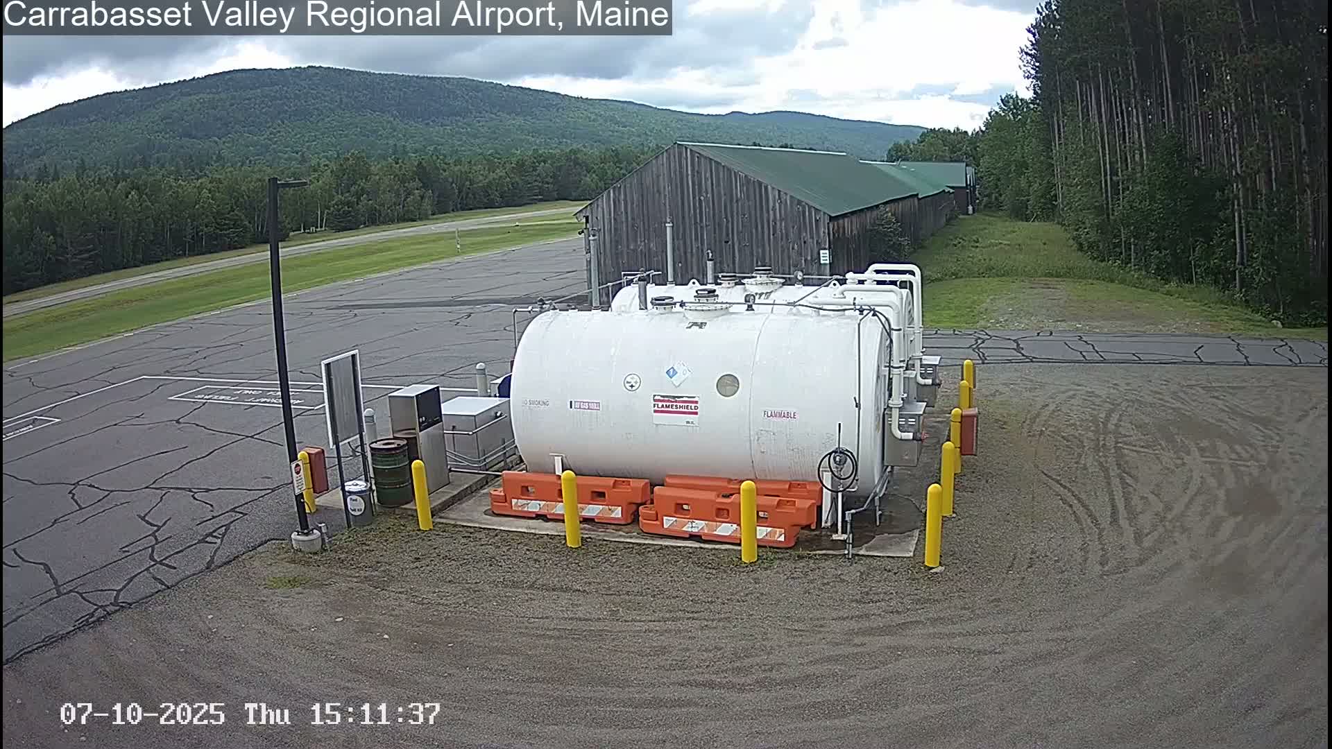 Kingsfield, Carrabassett Valley, Sugarloaf Regional Airport Live Cam - Kingsfield, Franklin, Maine, USA