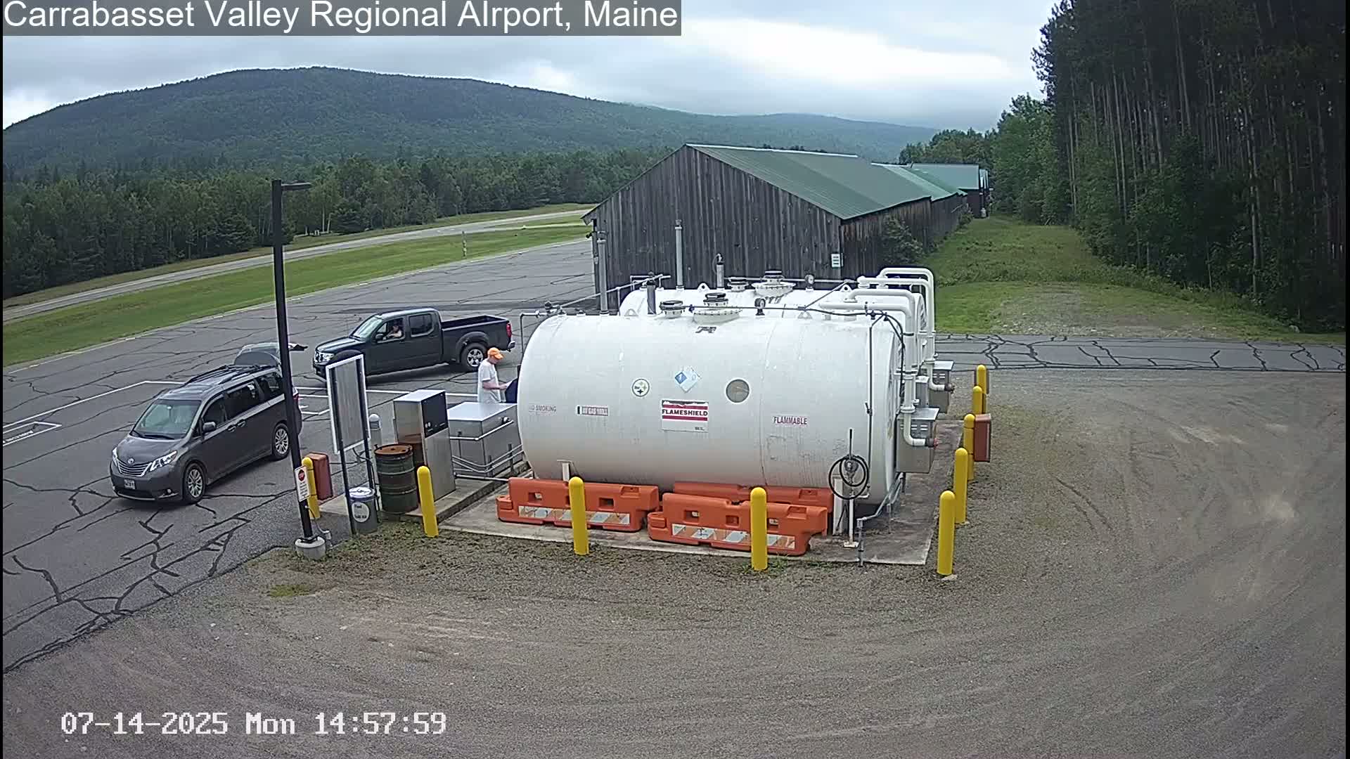 Kingsfield, Carrabassett Valley, Sugarloaf Regional Airport Live Cam - Kingsfield, Franklin, Maine, USA