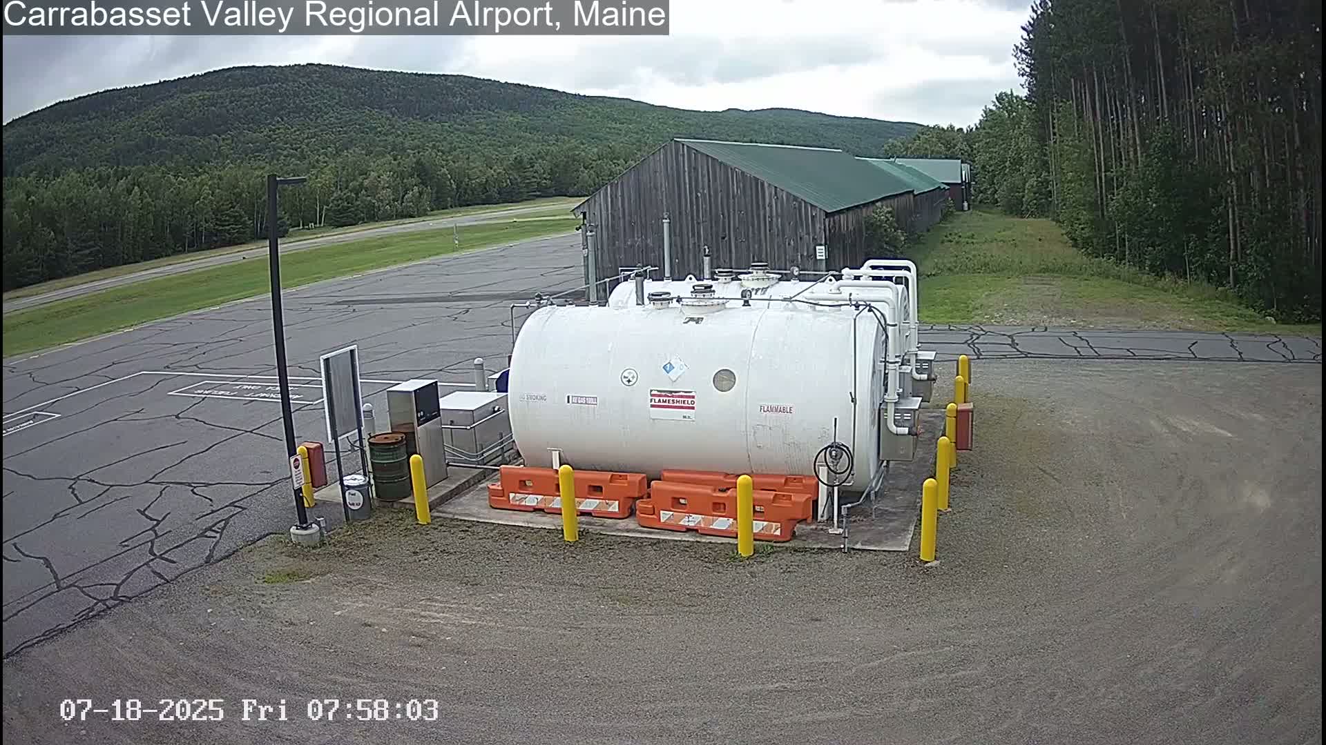Kingsfield, Carrabassett Valley, Sugarloaf Regional Airport Live Cam - Kingsfield, Franklin, Maine, USA