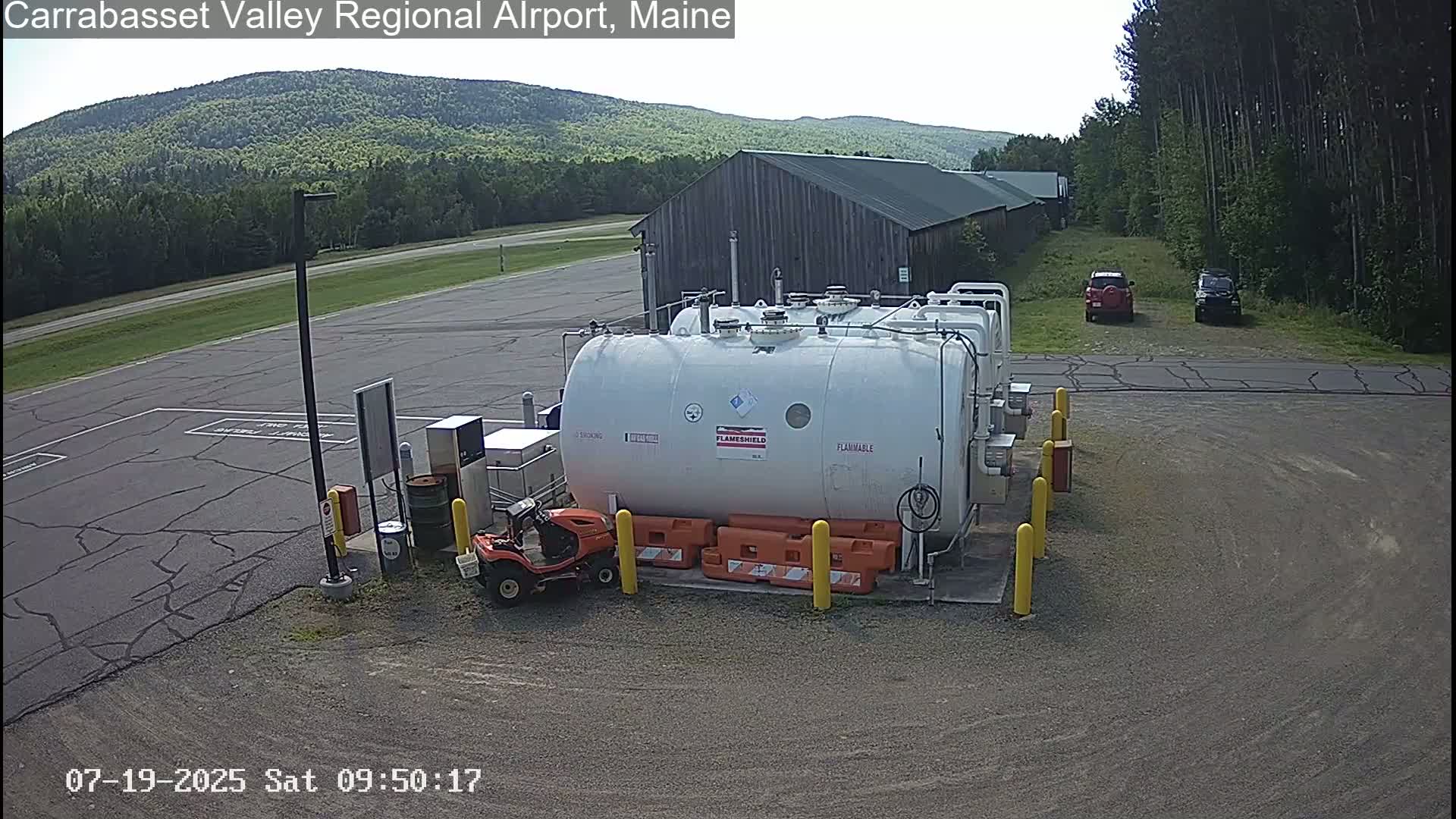 Kingsfield, Carrabassett Valley, Sugarloaf Regional Airport Live Cam - Kingsfield, Franklin, Maine, USA