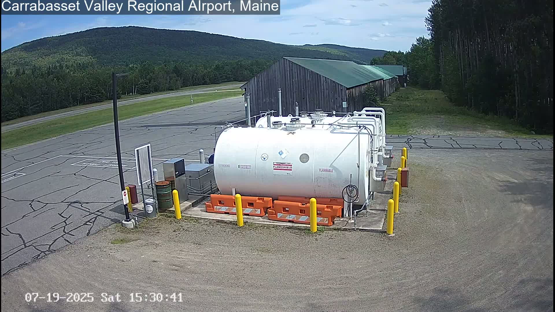 Kingsfield, Carrabassett Valley, Sugarloaf Regional Airport Live Cam - Kingsfield, Franklin, Maine, USA