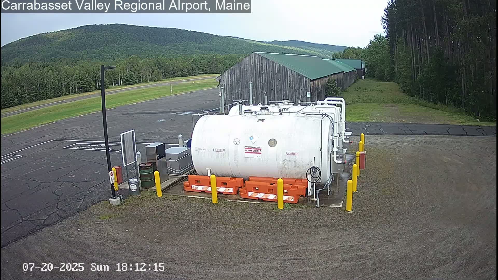 Kingsfield, Carrabassett Valley, Sugarloaf Regional Airport Live Cam - Kingsfield, Franklin, Maine, USA