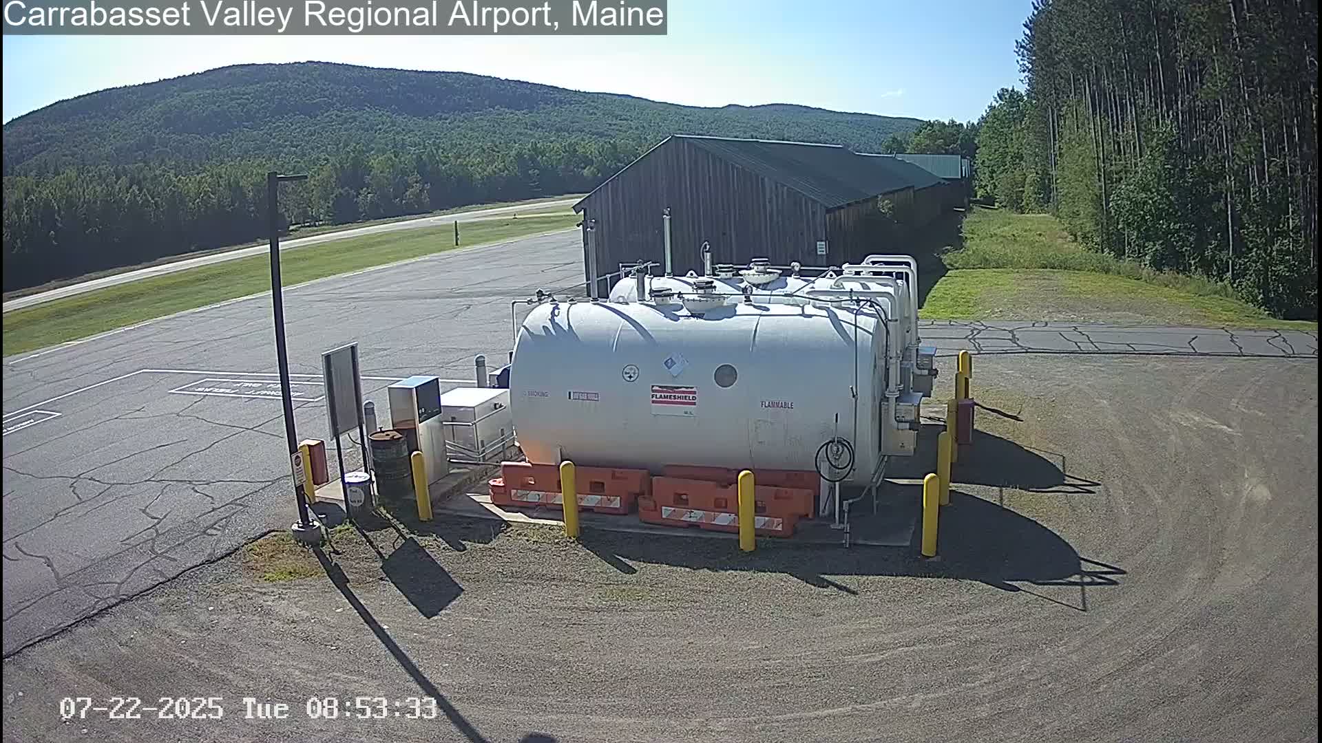 Kingsfield, Carrabassett Valley, Sugarloaf Regional Airport Live Cam - Kingsfield, Franklin, Maine, USA