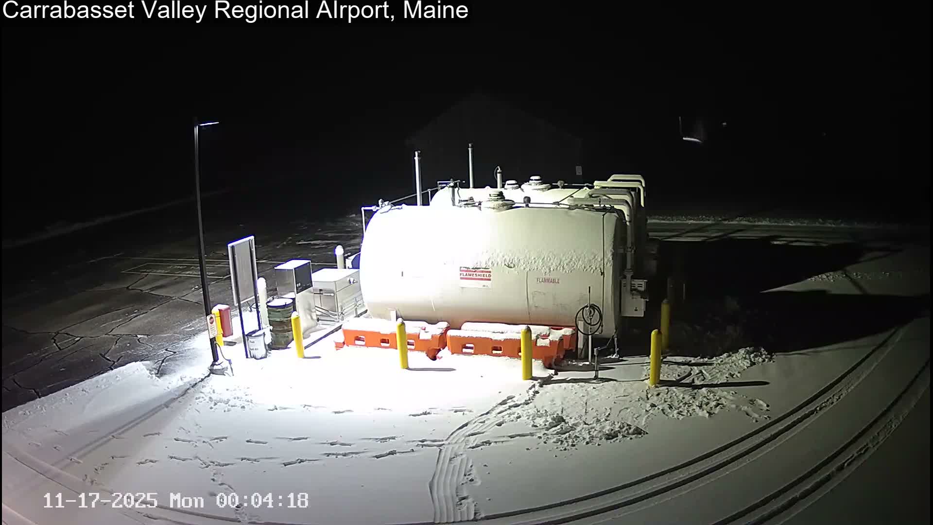 Kingsfield, Carrabassett Valley, Sugarloaf Regional Airport Live Cam - Kingsfield, Franklin, Maine, USA