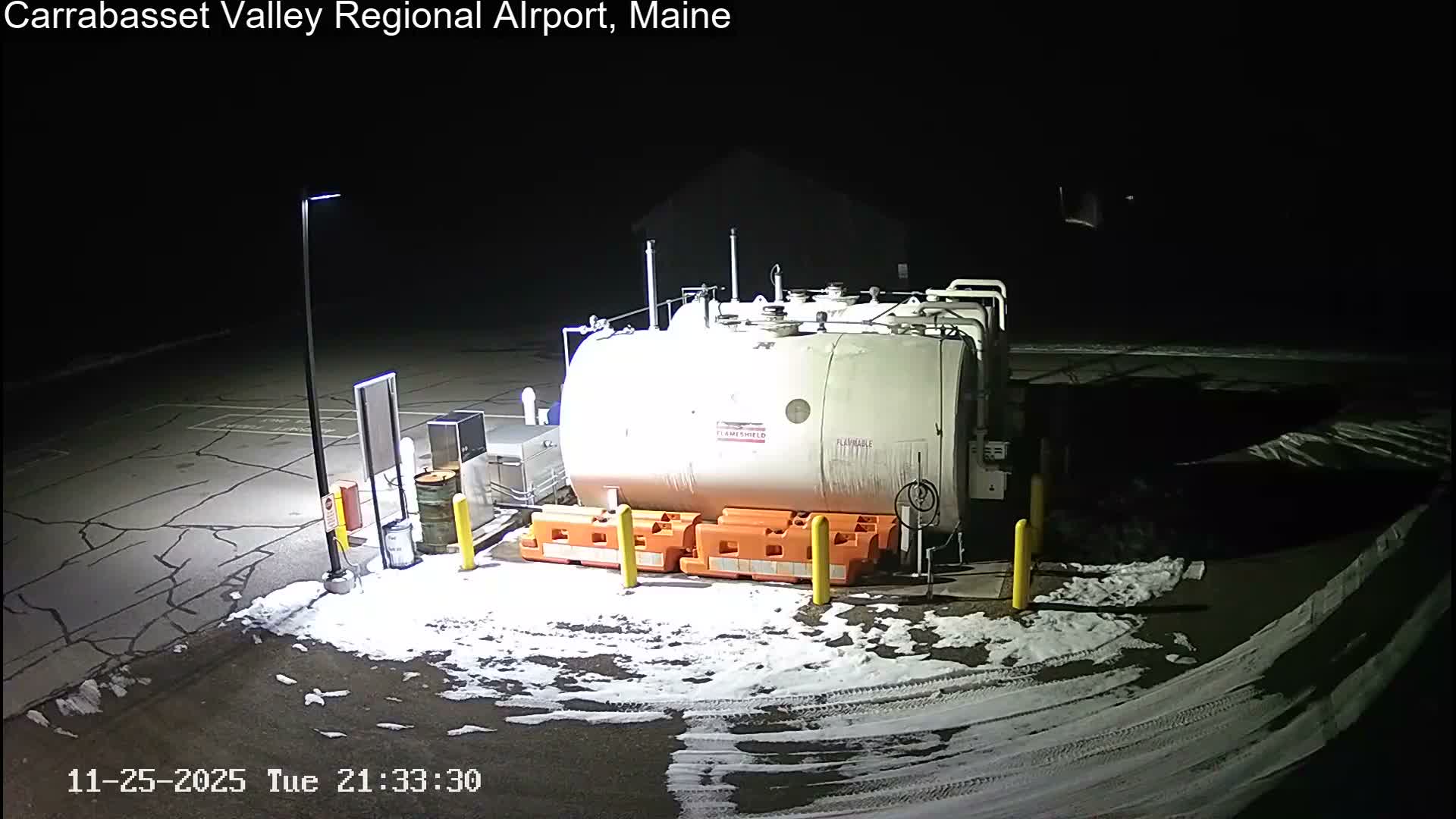Kingsfield, Carrabassett Valley, Sugarloaf Regional Airport Live Cam - Kingsfield, Franklin, Maine, USA