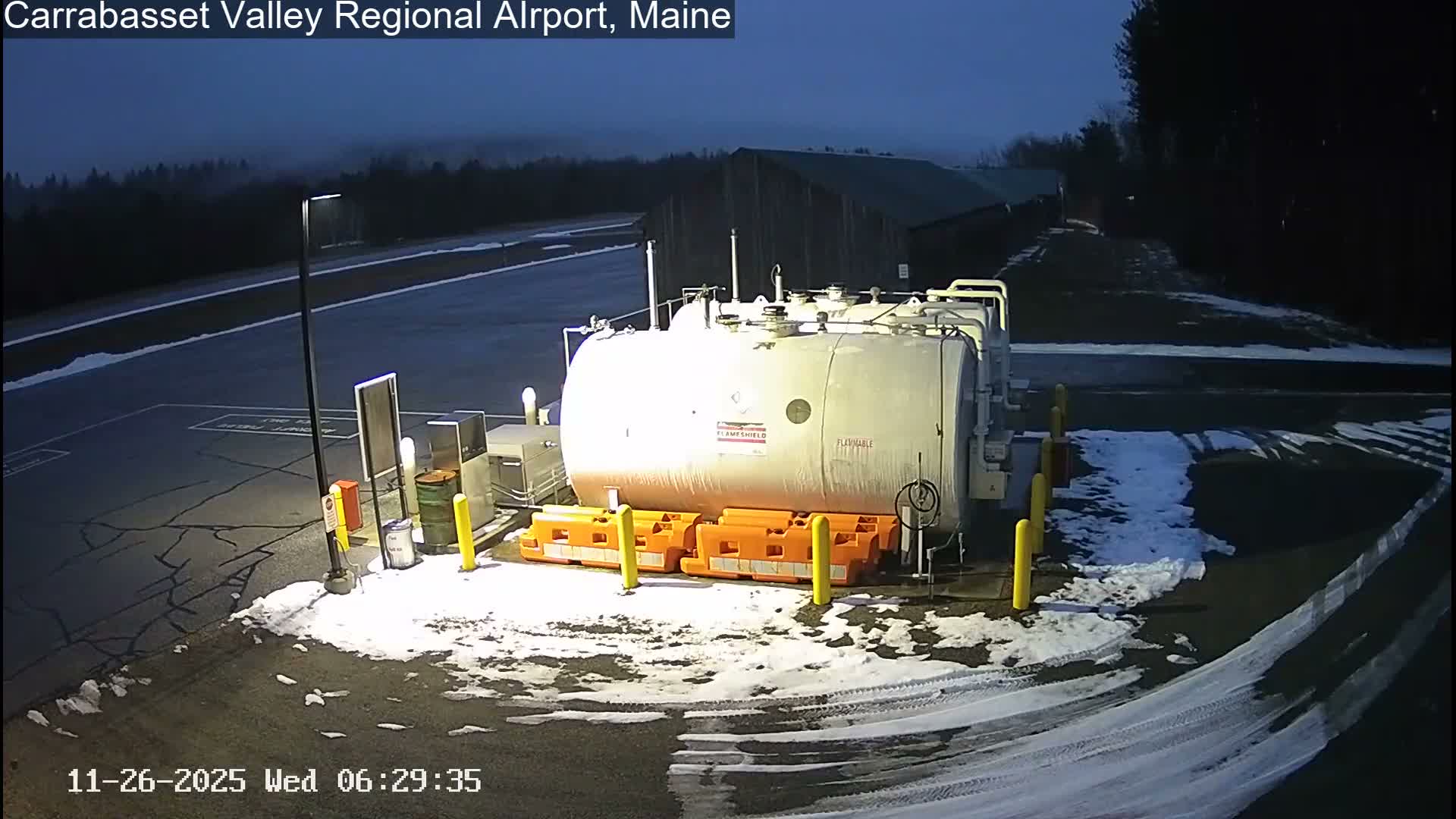 Kingsfield, Carrabassett Valley, Sugarloaf Regional Airport Live Cam - Kingsfield, Franklin, Maine, USA