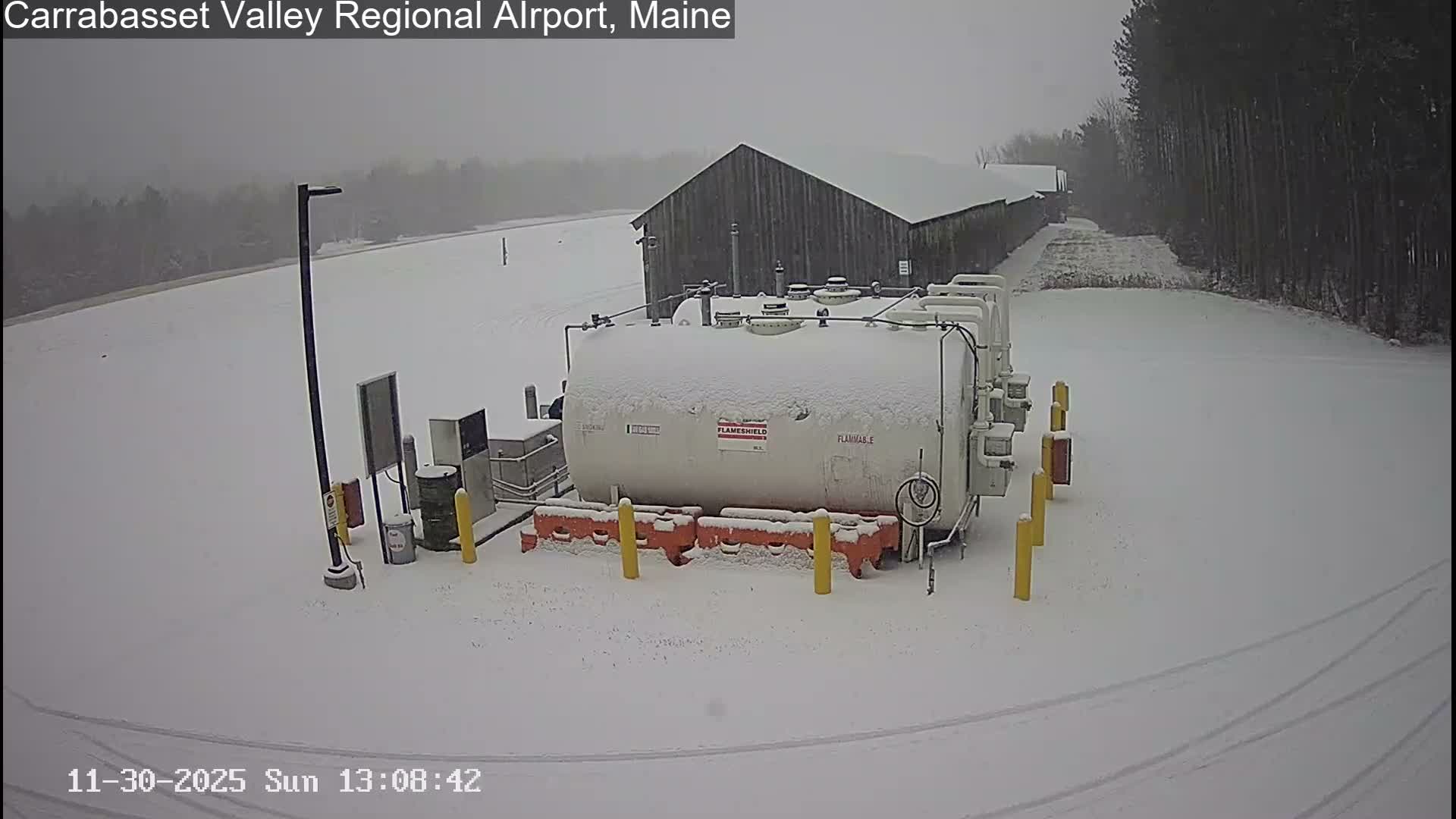 Kingsfield, Carrabassett Valley, Sugarloaf Regional Airport Live Cam - Kingsfield, Franklin, Maine, USA