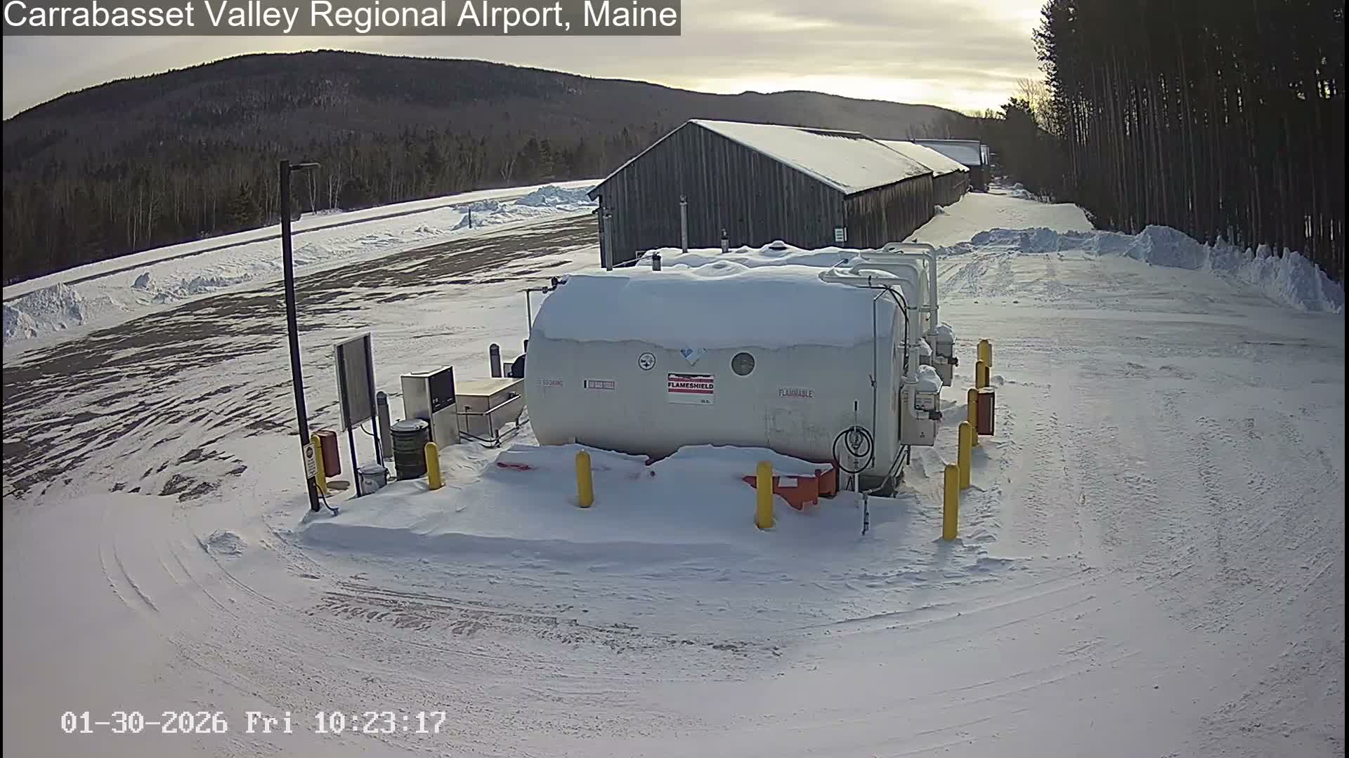 Kingsfield, Carrabassett Valley, Sugarloaf Regional Airport Live Cam - Kingsfield, Franklin, Maine, USA