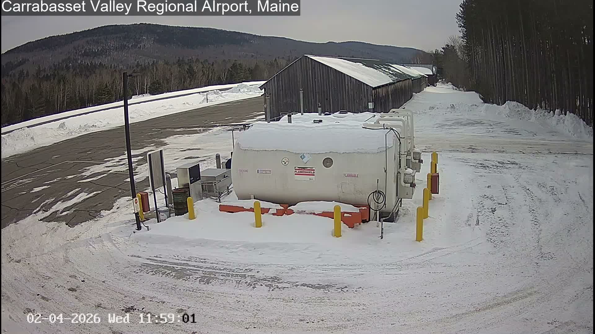 Kingsfield, Carrabassett Valley, Sugarloaf Regional Airport Live Cam - Kingsfield, Franklin, Maine, USA