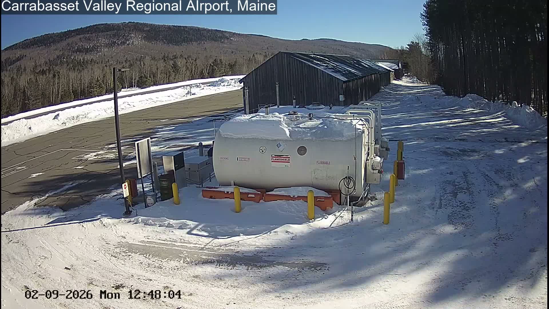 Kingsfield, Carrabassett Valley, Sugarloaf Regional Airport Live Cam - Kingsfield, Franklin, Maine, USA