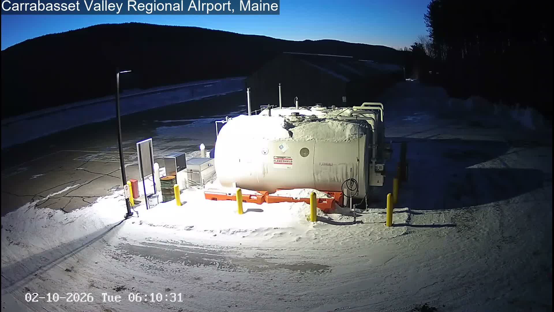 Kingsfield, Carrabassett Valley, Sugarloaf Regional Airport Live Cam - Kingsfield, Franklin, Maine, USA