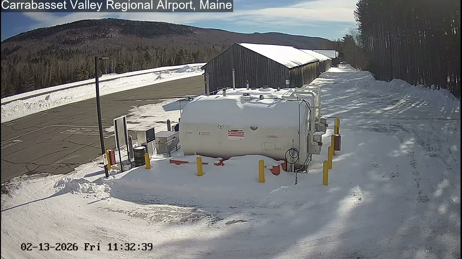 Kingsfield, Carrabassett Valley, Sugarloaf Regional Airport Live Cam - Kingsfield, Franklin, Maine, USA