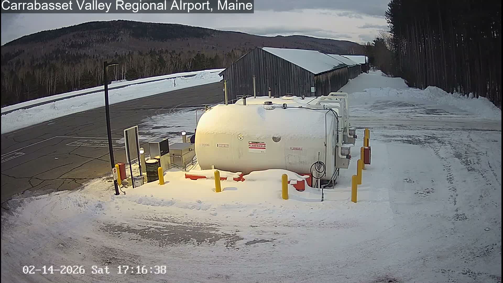 Kingsfield, Carrabassett Valley, Sugarloaf Regional Airport Live Cam - Kingsfield, Franklin, Maine, USA