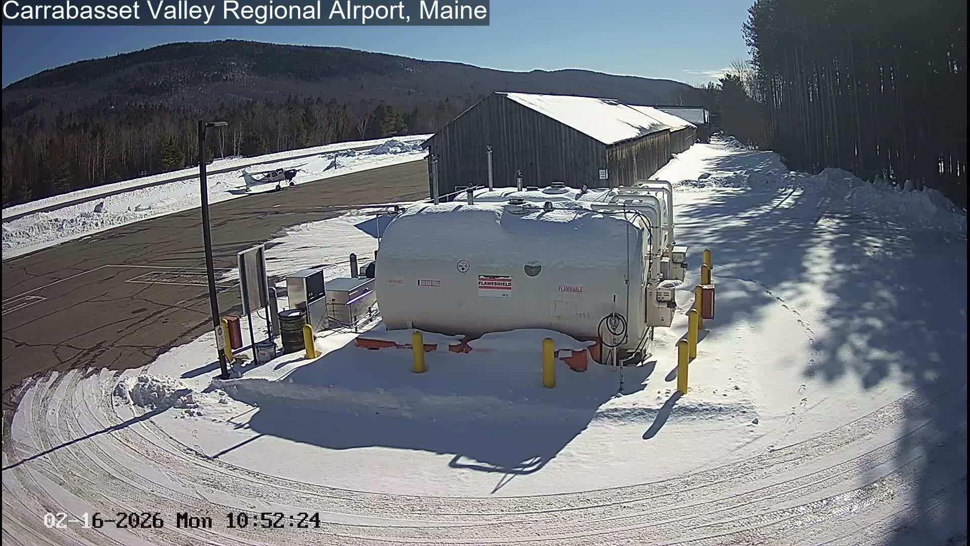 Kingsfield, Carrabassett Valley, Sugarloaf Regional Airport Live Cam - Kingsfield, Franklin, Maine, USA