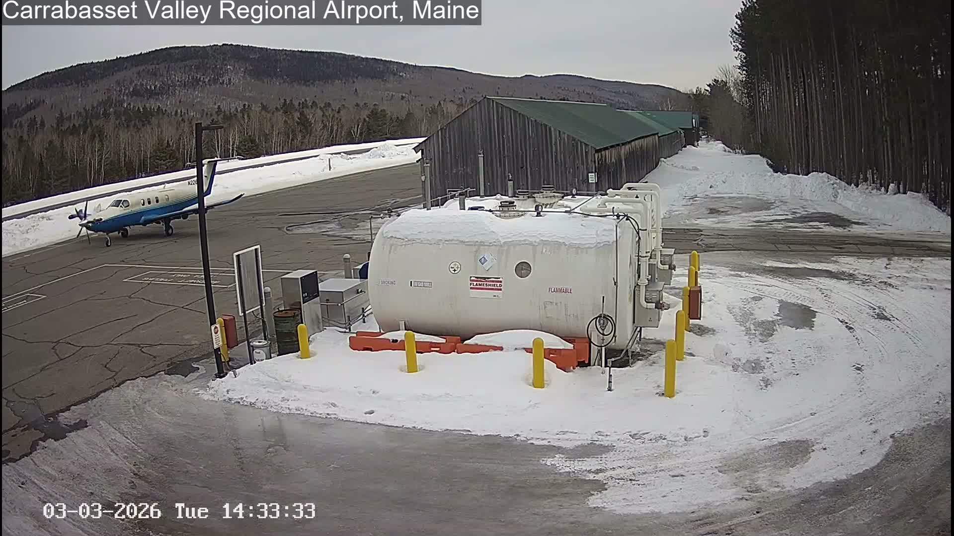 Kingsfield, Carrabassett Valley, Sugarloaf Regional Airport Live Cam - Kingsfield, Franklin, Maine, USA