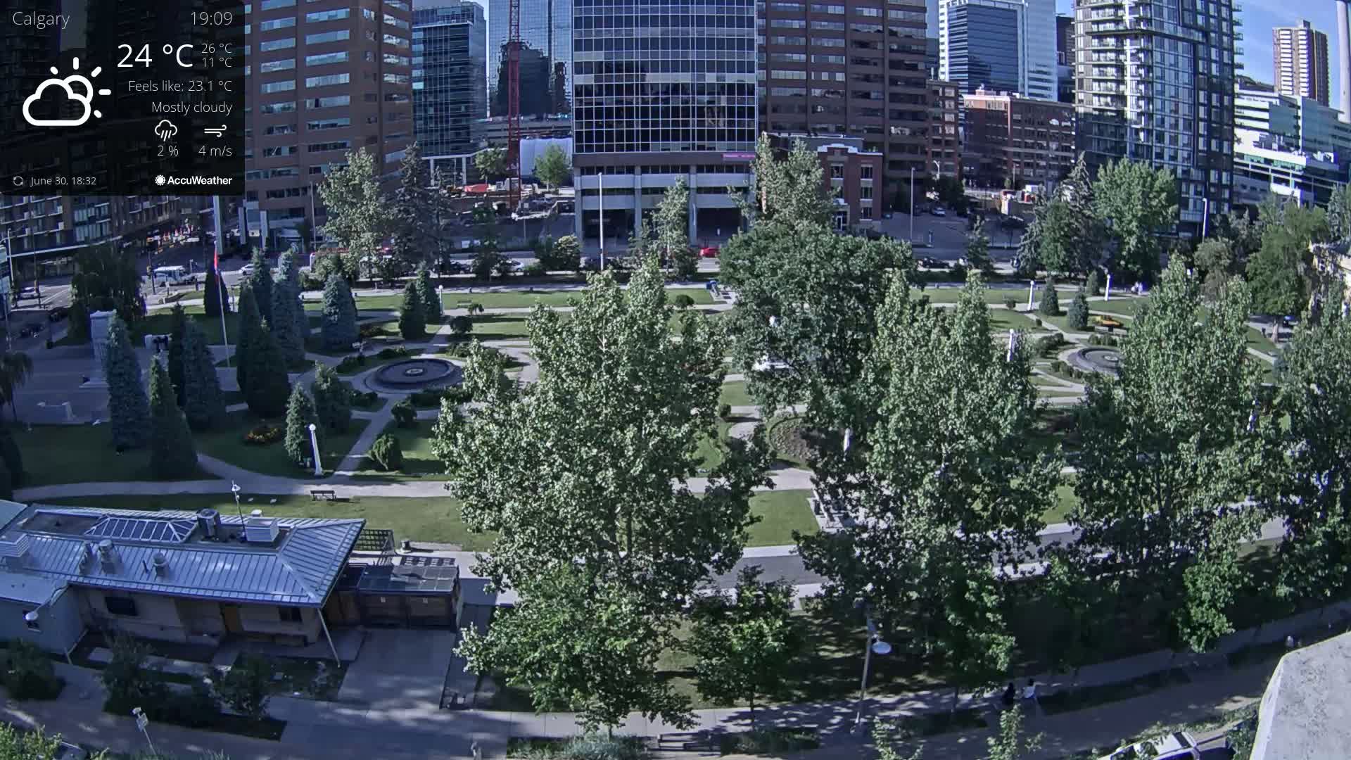 Calgary, Central Memorial Park Live Cam - Calgary, Rocky View County and Foothills County, Alberta, Canada