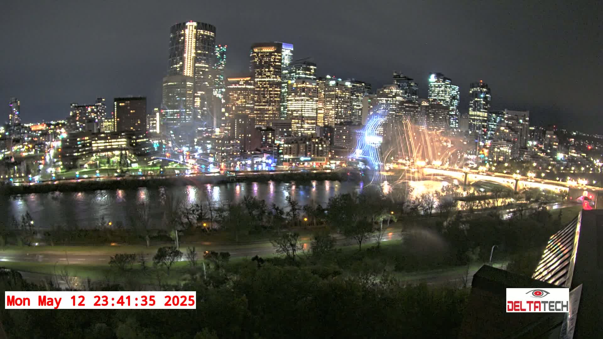 Calgary Skyline  Live Cam - Calgary, Rocky View County and Foothills County, Alberta, Canada