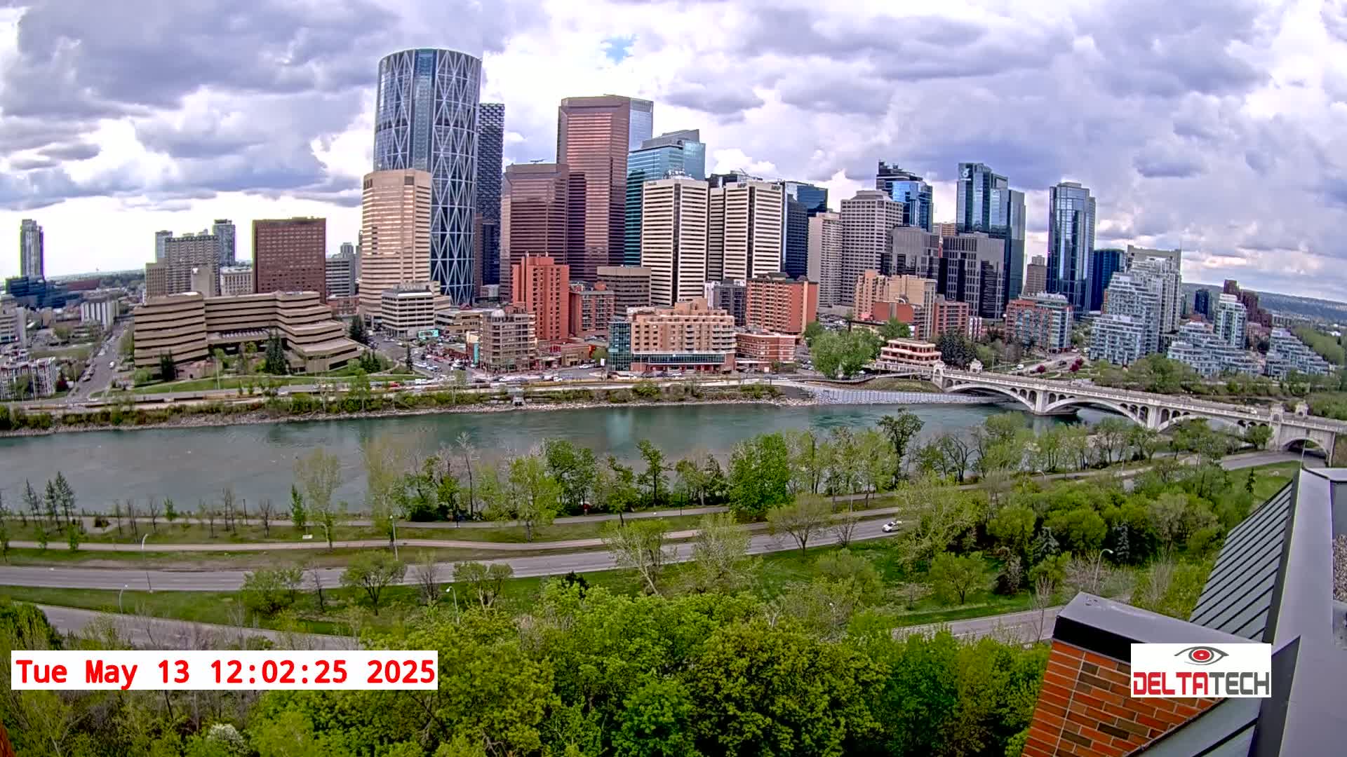 Calgary Skyline  Live Cam - Calgary, Rocky View County and Foothills County, Alberta, Canada